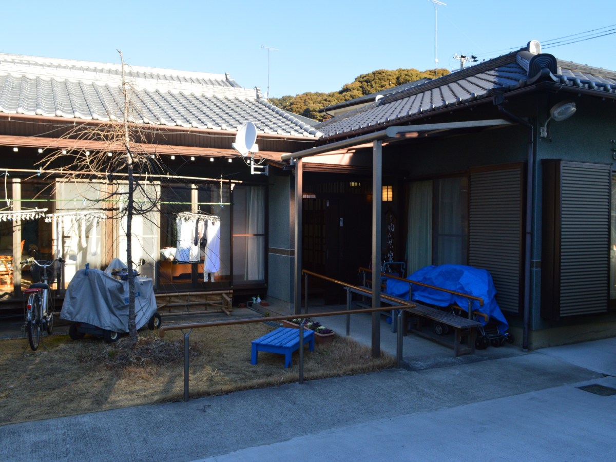 ホームページ始めました。